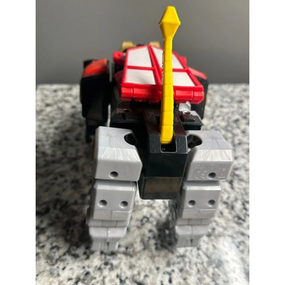 Voltron 2017‎ Classic Legendary Defender Electronic Black Lion Figure